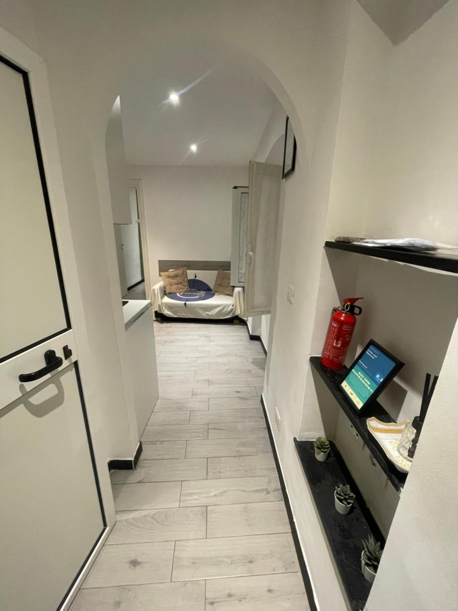 Center And Aquarium Apartment